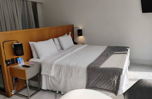 Sao Conrado Hotel | Stay in a work of art with a panoramic bath overlooking sea and mountains.