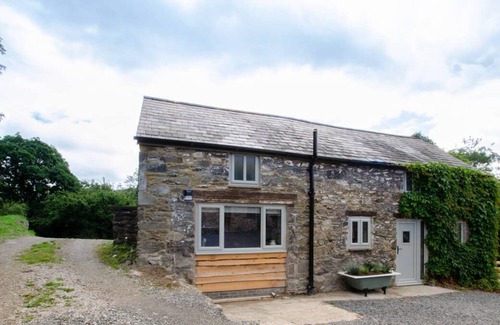 Abergele House | Stabal Bodran in the beautiful Abergele