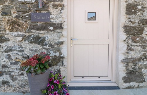 Ty Croes Cottage | Stabal
