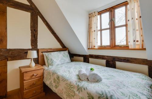 Llanfair Caereinion House | Stabal y Copa