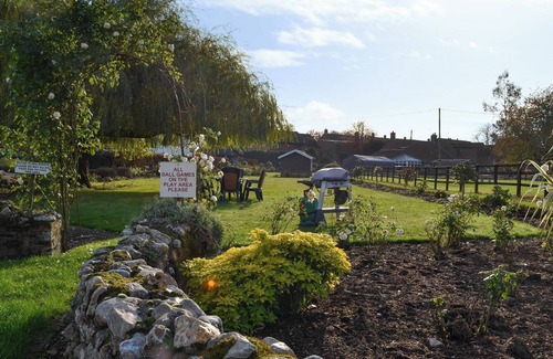 Foxley Cottage | Stable Cottage 6 - UKC3745