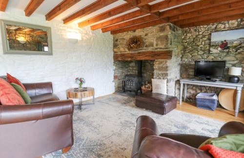 Cardigan House | Stable Cottage
