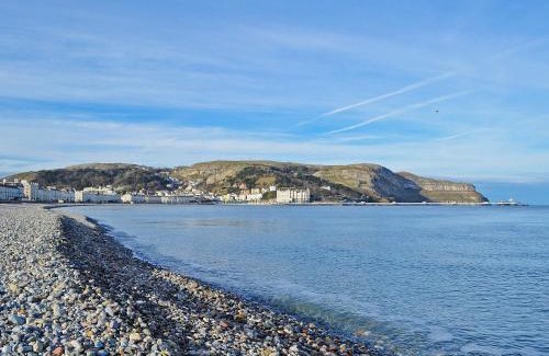 Llandudno House | Stable Cottage