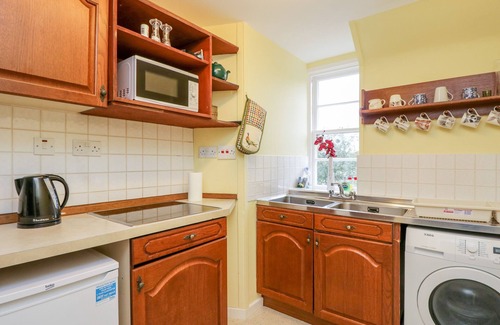 Perth Cottage | Stable Flat