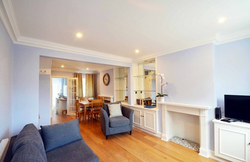 Windsor House | STABLE HOUSE - Near Windsor Castle