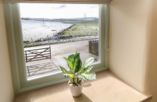 Peak District Cottage | STABLE VIEW, family friendly, character holiday cottage in Tideswell