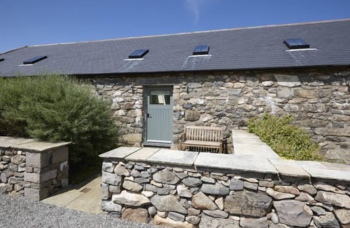 Pistyll Cottage | Stables 2 - a llyn peninsula that sleeps 2 guests in 1 bedroom