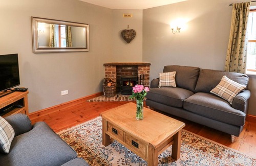 Broadwoodkelly Cottage | STABLES COTTAGES, character holiday cottage in Crediton
