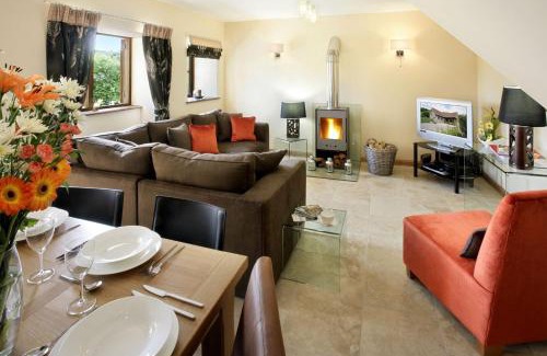 Cinderford House | Stables