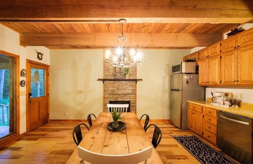 Ellijay House | StackRock Cabin in Blue Ridge Mountains