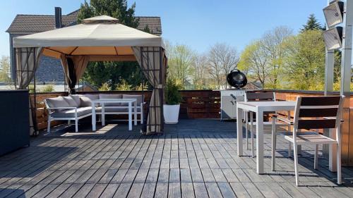 Remscheid Apartment | Stadtvilla Intzeplatz - Apartment Föhr