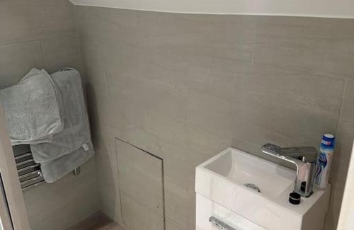 Cropston Apartment | Stag Crescent