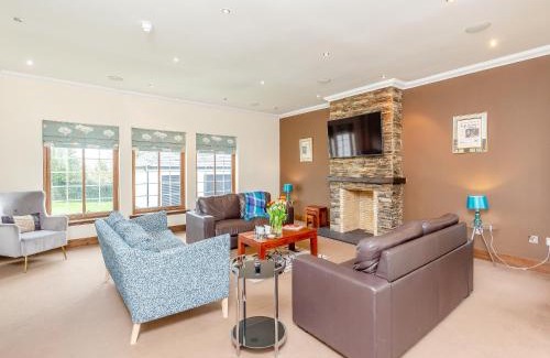 Kirkhill House | Stag Manor