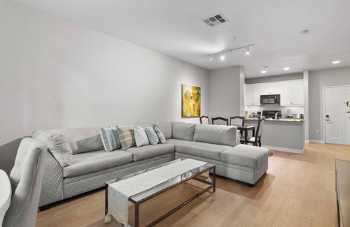 Airport Area Apartment | Stair-Free Comfort! Ground-Floor Retreat Perfect for Pet Lovers and Guest #17
