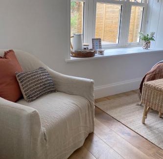 Crowlas House | Stamping Cottage near Isles of Scilly Park and Ride