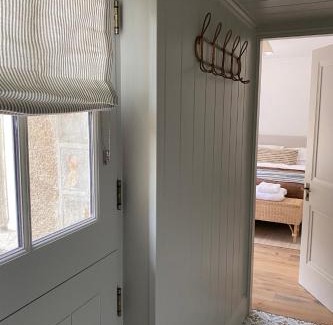 Crowlas House | Stamping Cottage near Isles of Scilly Park and Ride
