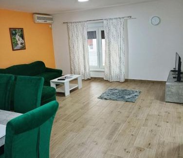 Valjevo Apartment | Stan na dan Ema 1