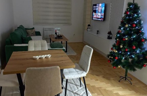 Pale Apartment | Stan na dan Lane Pale