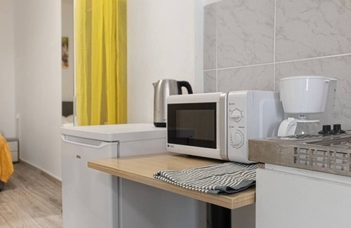 Favoriten Hotel | Standard 3BR/3BA Apt. near Hauptbahnhof