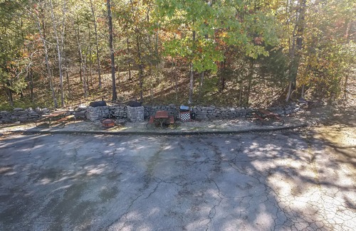 Indian Point Condo | Standard Double Queen Room