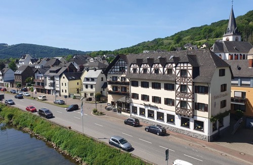 Loef House | Standard double room - Moselhotel Zur Traube