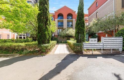 Adelaide Central Business District Apartment | Standard Himeji Apartment