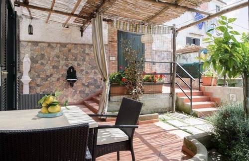 Minori House | Standard Suite, Solarium and SeaView Hot Tub