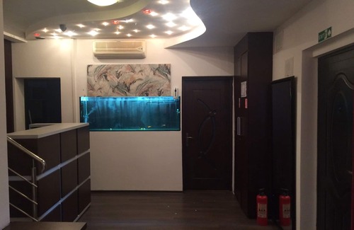 Bucharest Villa | STANDARD TWIN DOUBLE ROOM WITH PRIVATE BATHROOM - ROOM NR 3