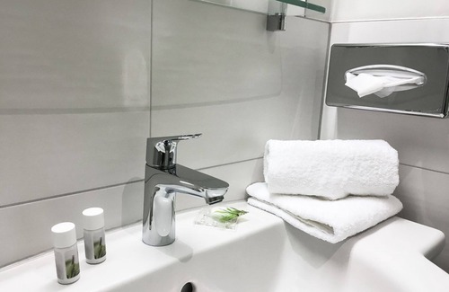 Markgrafenheide House | Standardzimmer - Hotel - Susewind