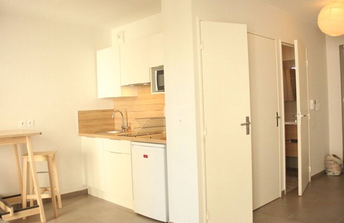 9th Arrondissement Apartment | Standing City Cozy Apartment Balcony completely Fully equipped