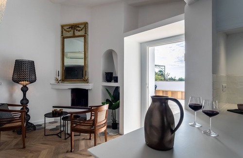 Corbara Apartment | Standing, nature & sea vue