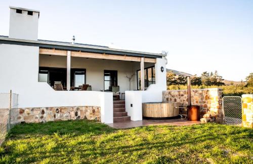 Stanford House | Stanford Hills Estate