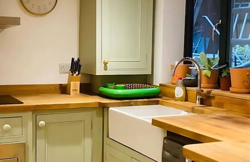 Oxford Apartment | Stanley Road - Modern Flat in Oxford