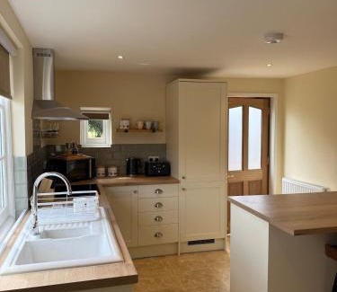 Burton House | Staple Cross Cottage