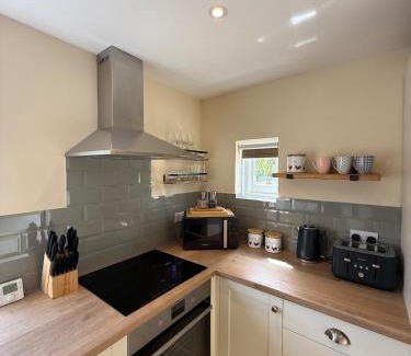 Burton House | Staple Cross Cottage