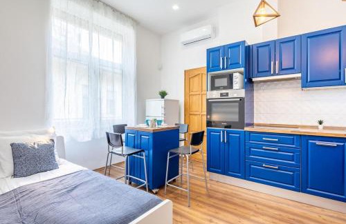 Belso-Ferencvaros Apartment | Star House in the city