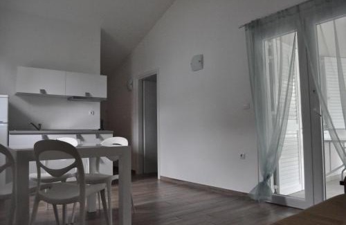 Cres Resort | STARA GAVZA - bungalows , apartments
