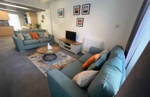 Newlyn House | Starboard Cottage