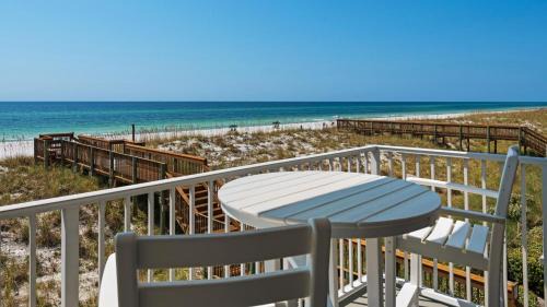 Pensacola Beach House | Starboard Village 225- Sandpiper Cottage