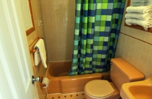 Wildwood Hotel | Stardust Motel