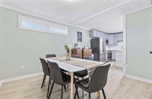 Garden City Villa | Starfish Tails Retreat 3/2 By Beach Star