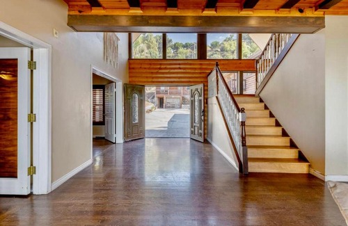 Calabasas House | STARGATE RESORT - Malibu
