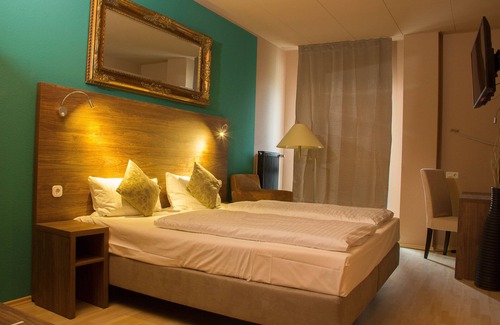 Hilden Hotel | Stargaze Forum Hotel
