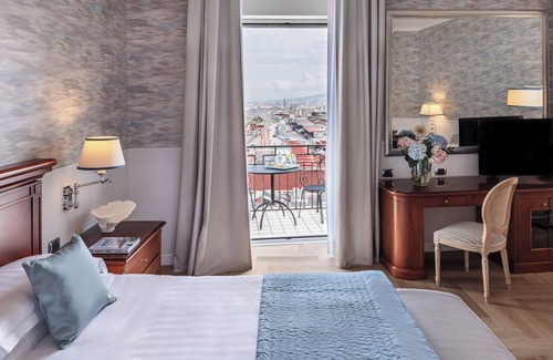 Naples City Centre Hotel | Starhotels Terminus
