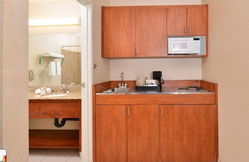 Twentynine Palms Hotel | Starlight Inn & Suites Motel 29 Palms Joshua Tree National Park