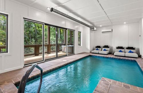 Sevierville House | Starlight Ridge - Luxury Indoor Pool with Theatre