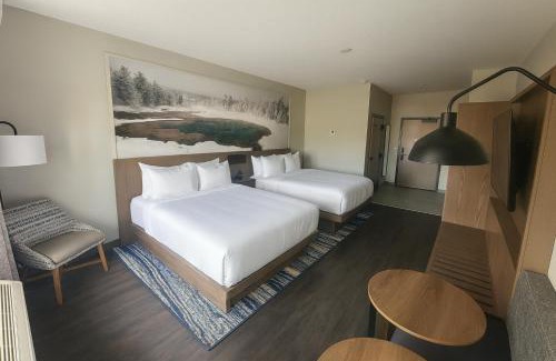 West Yellowstone Hotel | Starlite Yellowstone, Tapestry Collection by Hilton