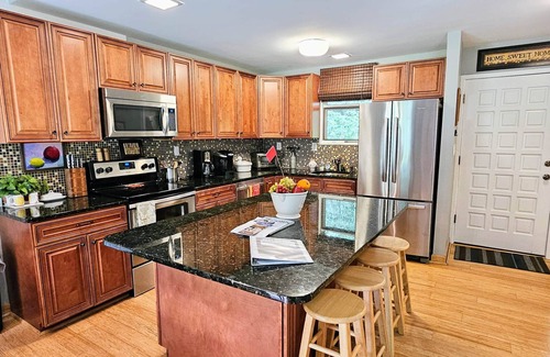 Sapphire Villa | Starr Sapphire Valley
