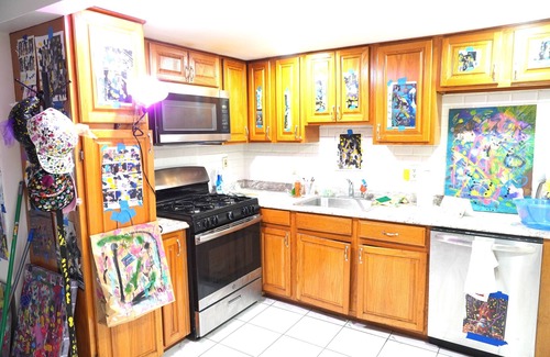West New York Apartment | Starry Art room Artistic Apartment with AC, WiFi in awesome West New York