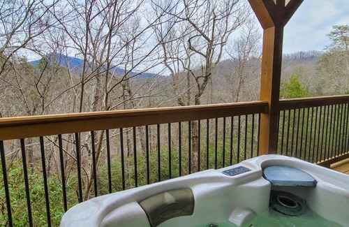 Lake Lure House | Starry Night Lodge